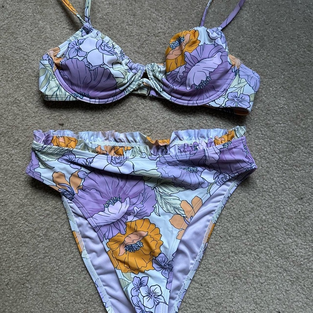 Cupshe floral high waisted bikini